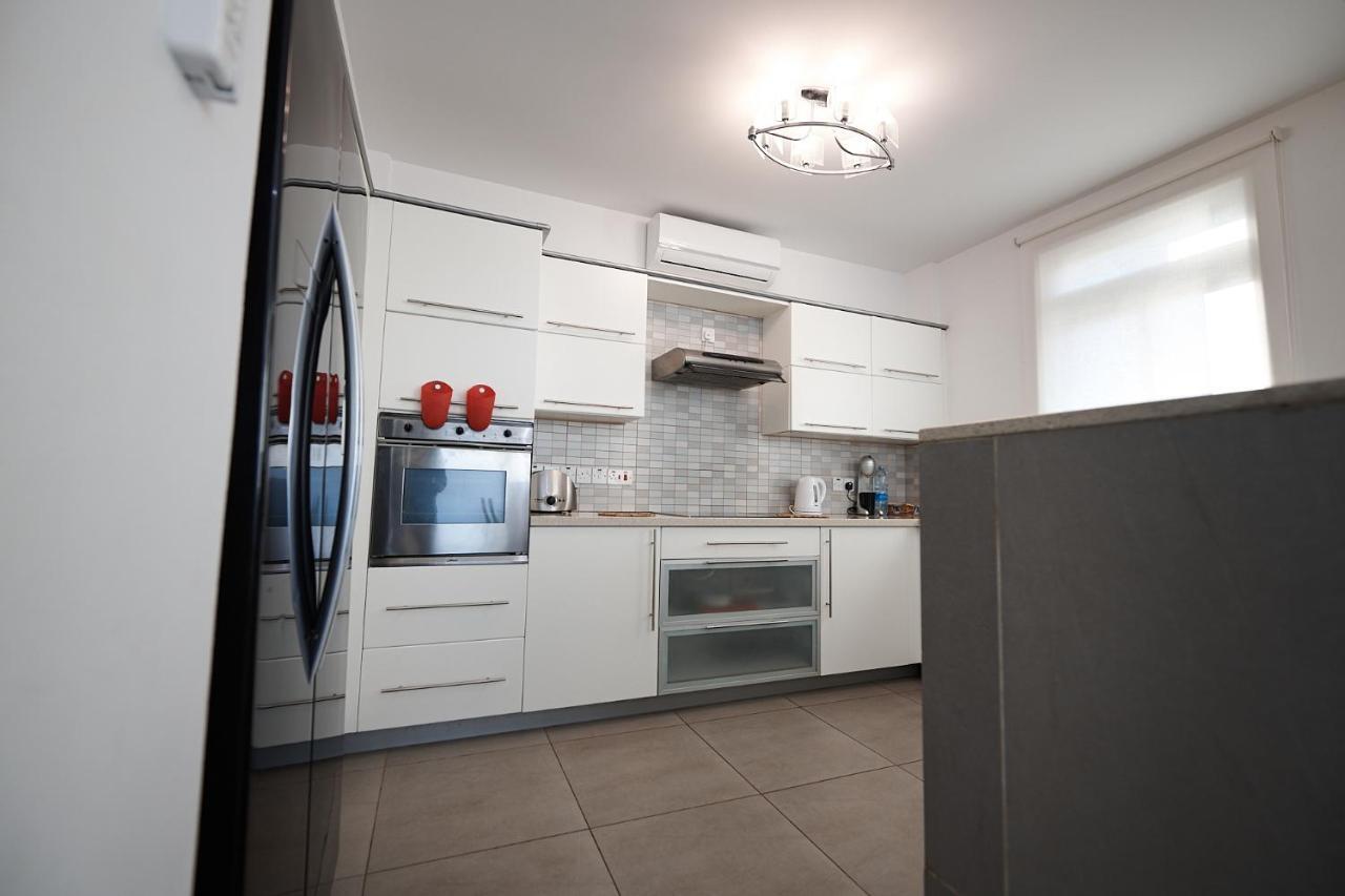 Beach Front Bella Vista By Ezoria Villas Πρωταράς Εξωτερικό φωτογραφία