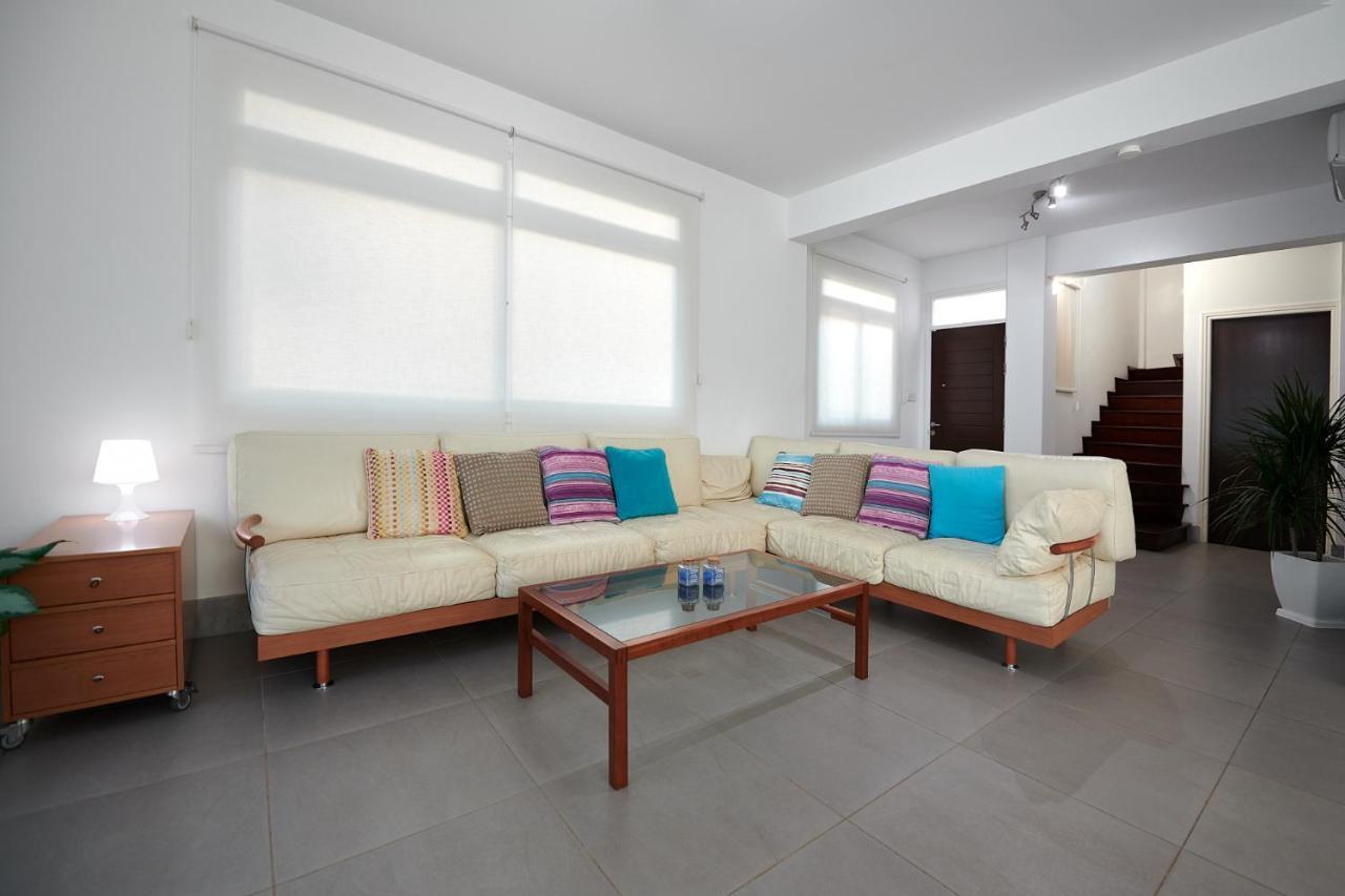 Beach Front Bella Vista By Ezoria Villas Πρωταράς Εξωτερικό φωτογραφία