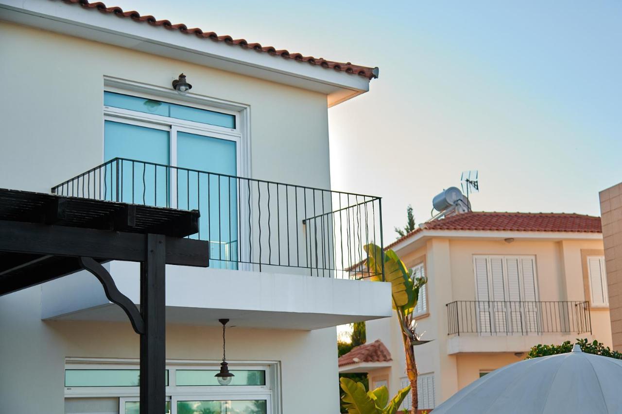 Beach Front Bella Vista By Ezoria Villas Πρωταράς Εξωτερικό φωτογραφία